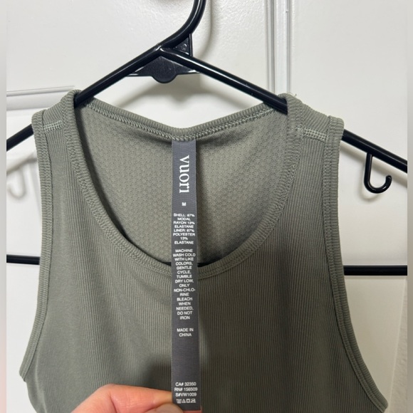 Vuori Women's Pose Plyo Tank - Picture 2 of 3